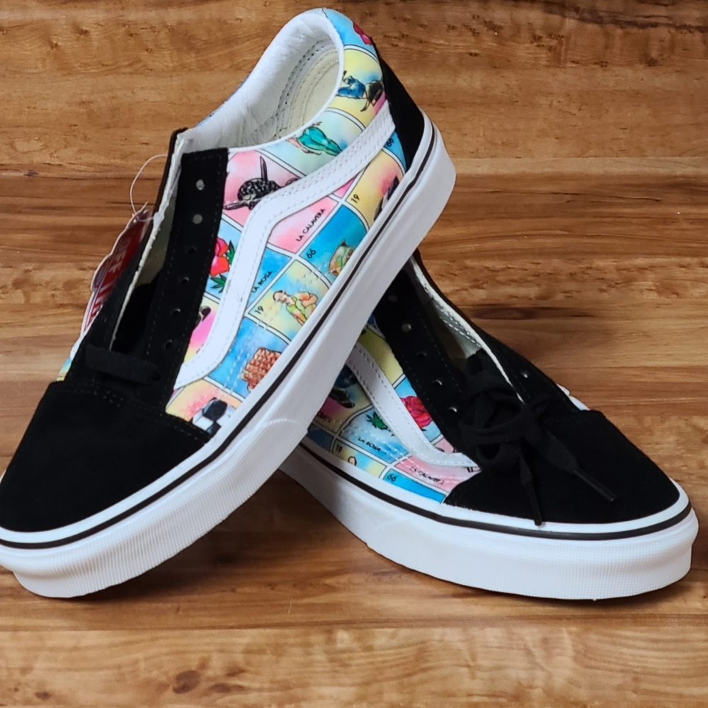CYBER Monday sale $45 old skool Women's 7